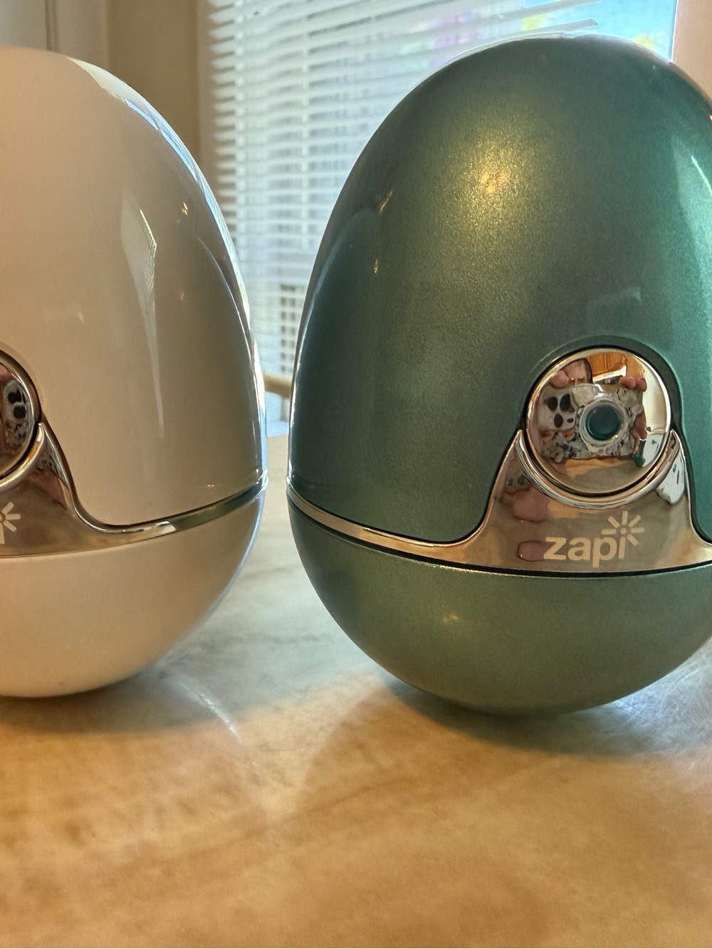 NEW 2️⃣ VIOLIFE ZAPI LUXE UV TOOTHBRUSH SANITIZERS-GREAT GIFT